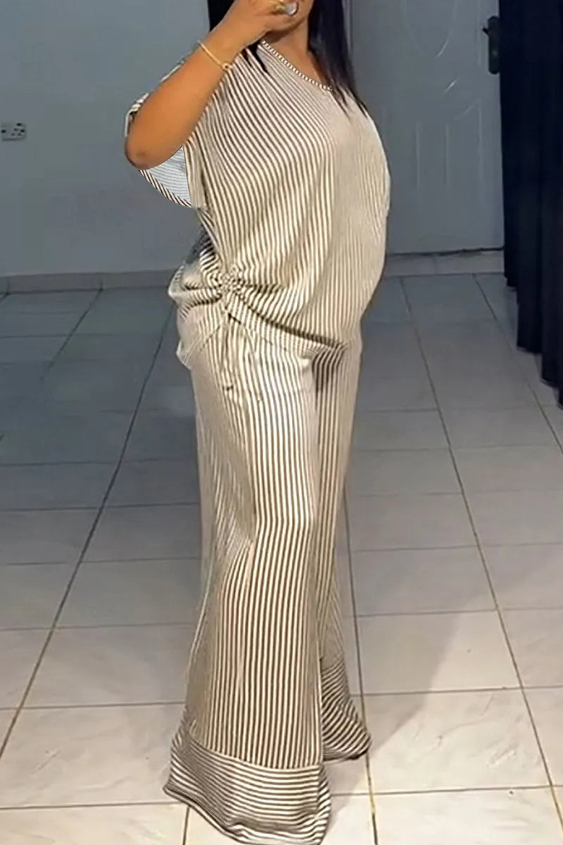 THE "LINE IT UP" PANTS SET