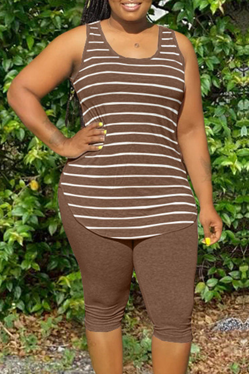 THE "LINE IT UP" CAPRI SHORTS SET