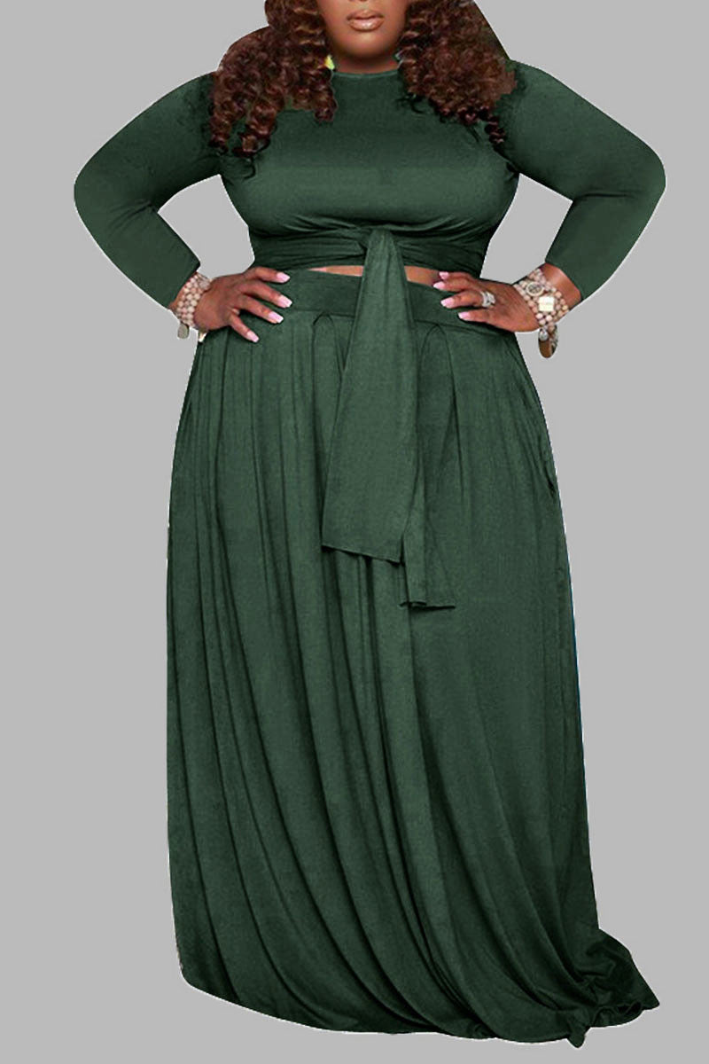 THE "KEEPING IT SOLID" SKIRT SET