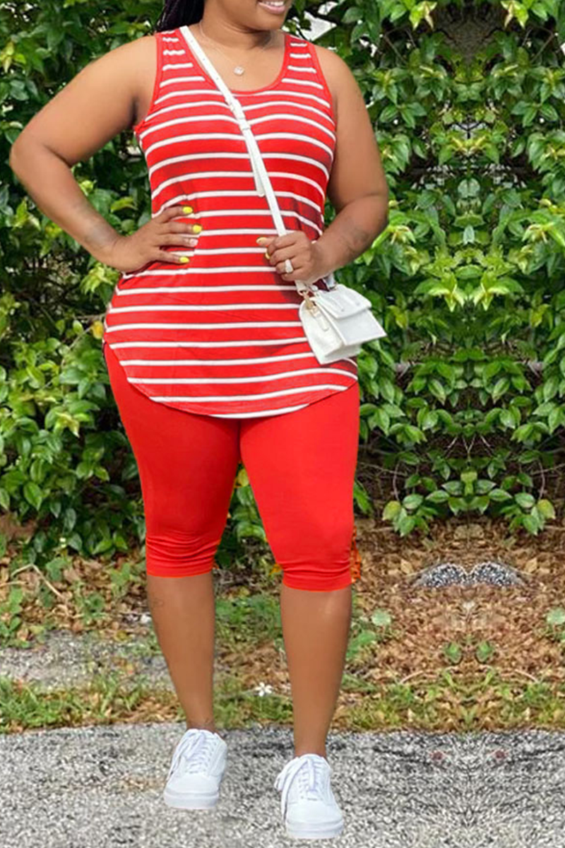 THE "LINE IT UP" CAPRI SHORTS SET