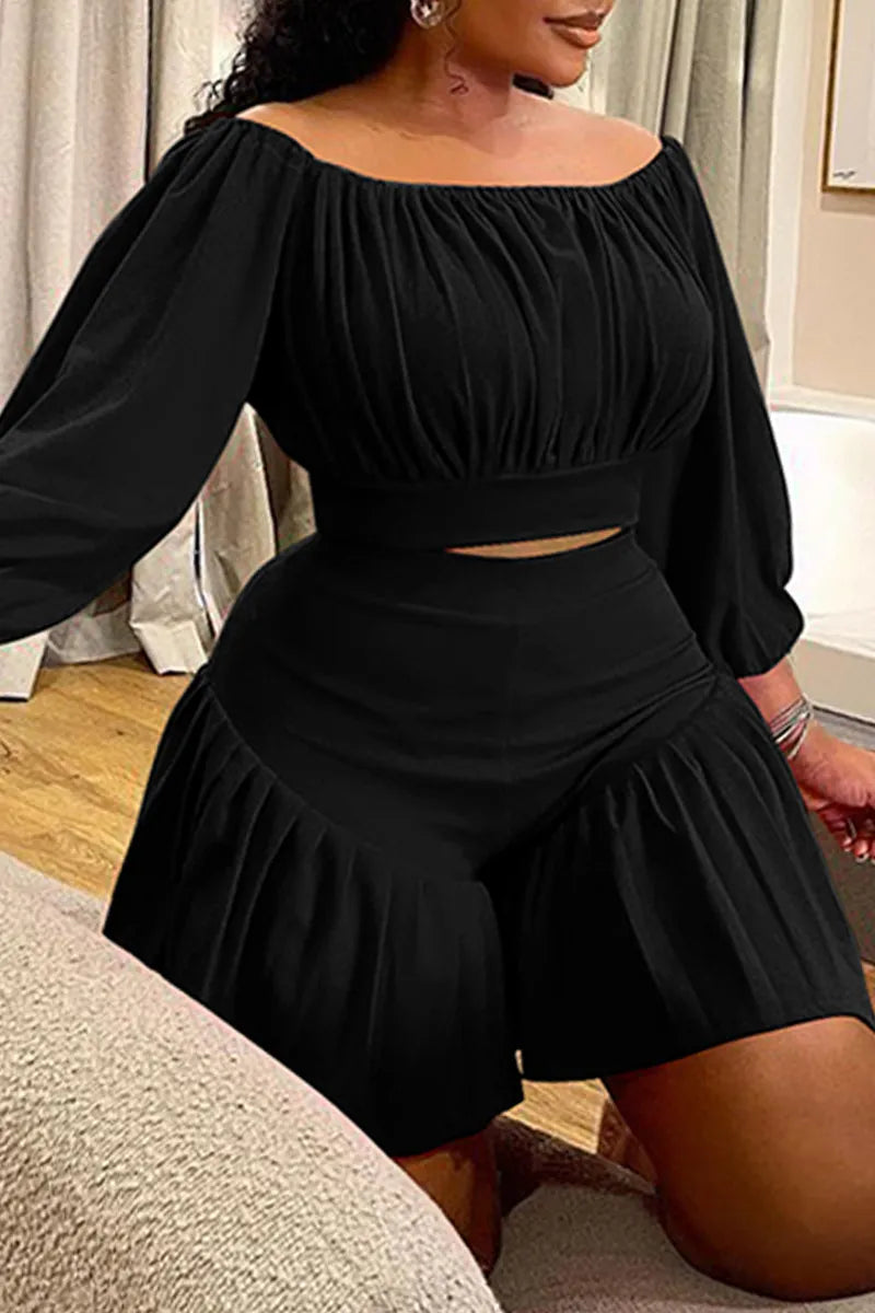 THE "PRETTY LITTLE THING" SHORTS SET
