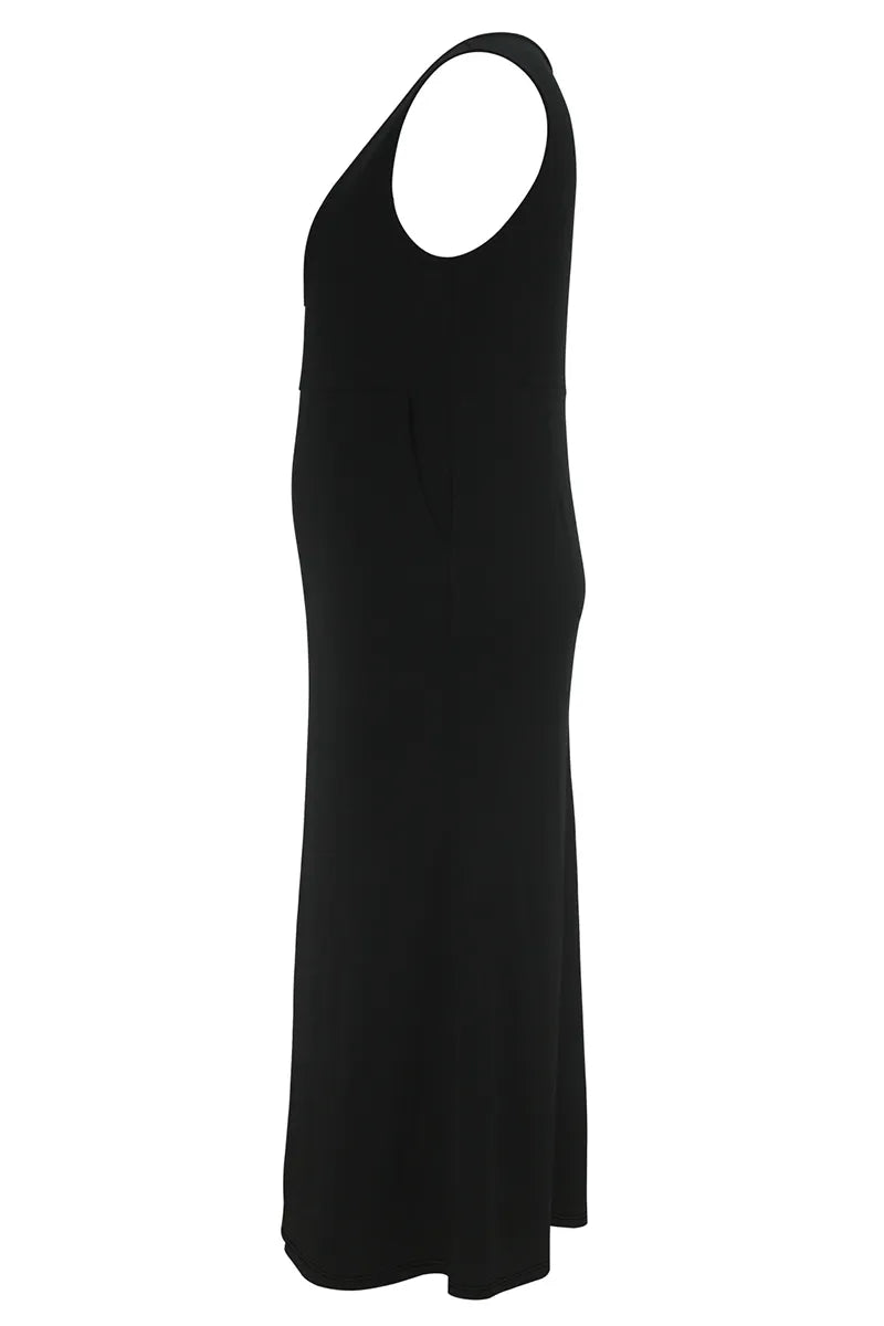 THE "EXECUTIVE BADDIE" JUMPER DRESS