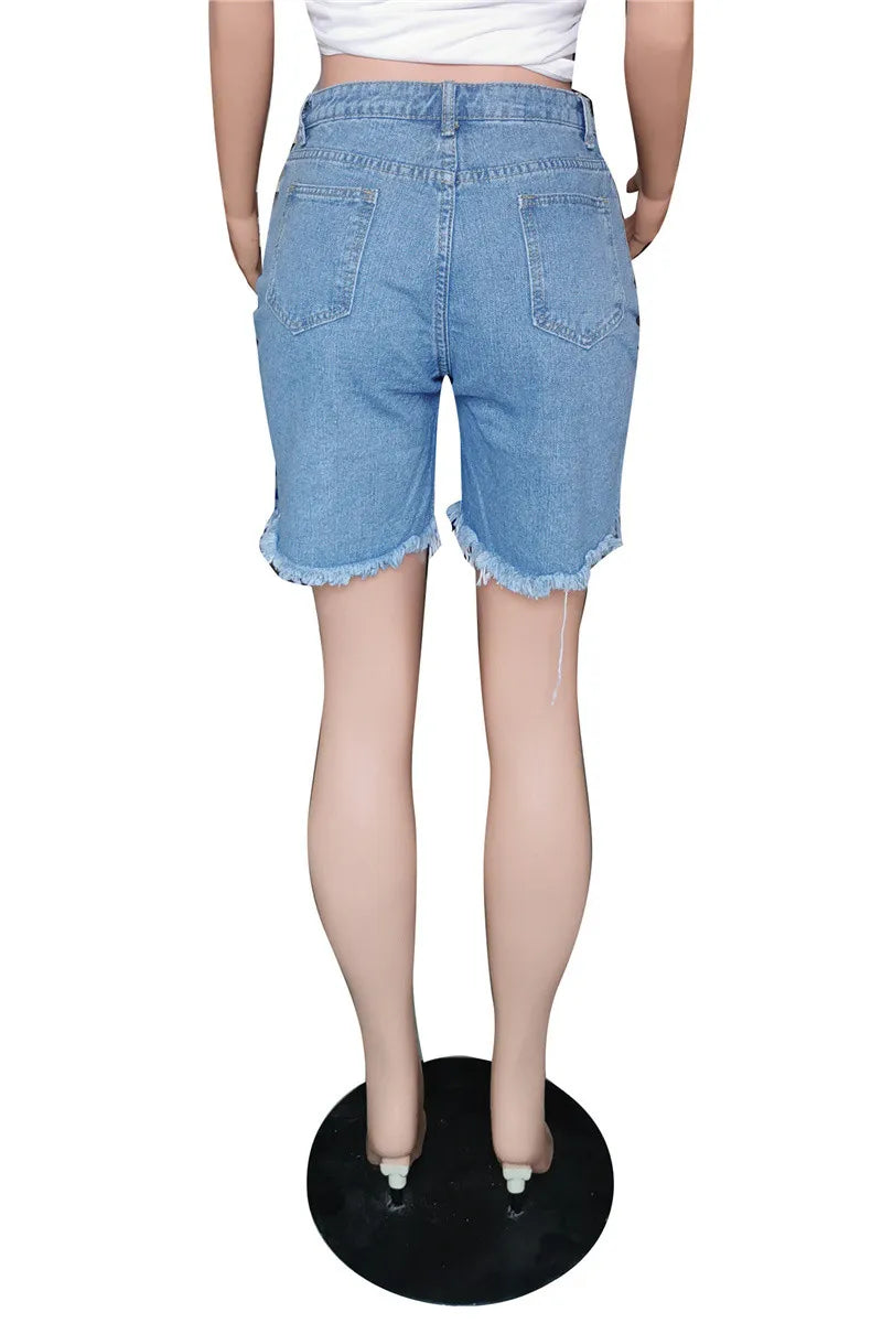 THE "OUTSIDE THE LINES" JEAN SHORTS