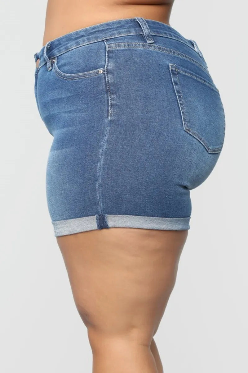 THE "WEEKEND FLEX" DENIM SHORTS